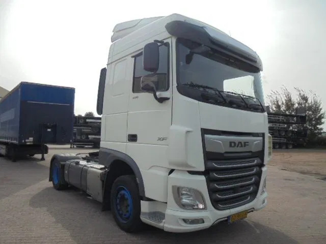 DAF XF 430 - Tractor unit: picture 3 DAF XF 430 - Tractor unit: picture 3
