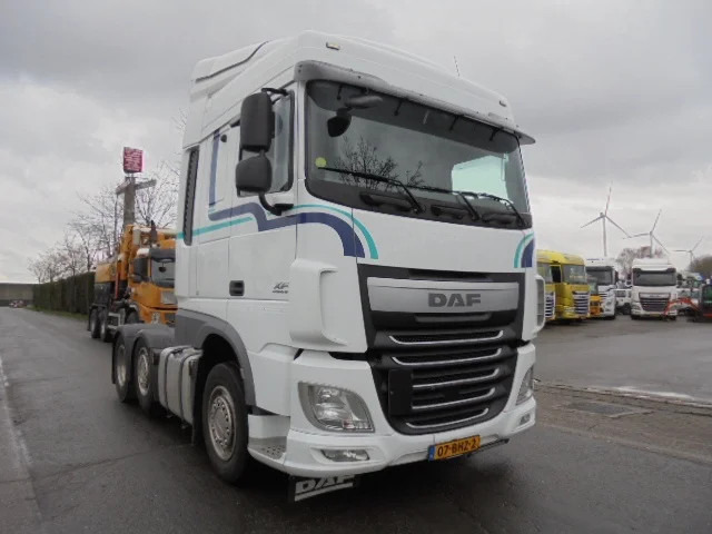 DAF XF 440 6x2 - Tractor unit: picture 3 DAF XF 440 6x2 - Tractor unit: picture 3