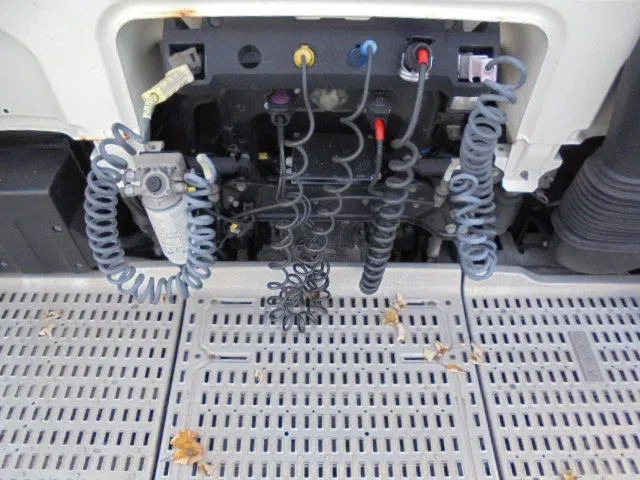 DAF XF 440 - Tractor unit: picture 5 DAF XF 440 - Tractor unit: picture 5