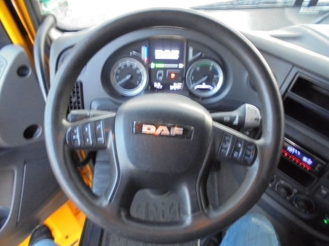 Tractor unit DAF XF 440: picture 12