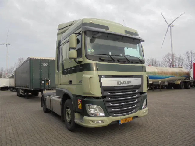 DAF XF 440 FT NL TRUCK - Tractor unit: picture 3 DAF XF 440 FT NL TRUCK - Tractor unit: picture 3