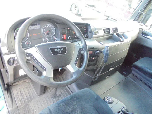 Tractor unit MAN TGA 26.360 26.360 6X2/2 BLS: picture 9