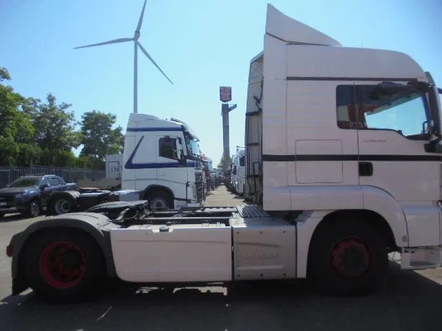 MAN TGS 320 LX - Tractor unit: picture 4 MAN TGS 320 LX - Tractor unit: picture 4
