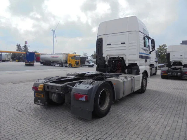 MAN TGX 18-480 XXL NEW TYPE TACHO - Tractor unit: picture 4 MAN TGX 18-480 XXL NEW TYPE TACHO - Tractor unit: picture 4