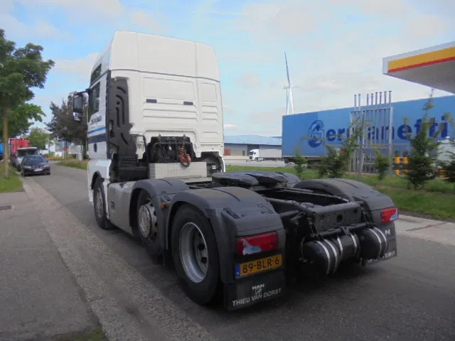 MAN TGX 26.500 XXL NL TRUCK - Tractor unit: picture 4 MAN TGX 26.500 XXL NL TRUCK - Tractor unit: picture 4
