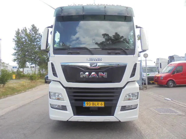 MAN TGX 26.500 XXL TUV APK 03-26 NL TRUCK 16X IN STOCK - Tractor unit: picture 4 MAN TGX 26.500 XXL TUV APK 03-26 NL TRUCK 16X IN STOCK - Tractor unit: picture 4