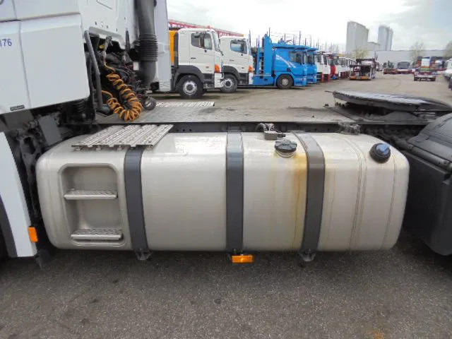 Tractor unit Mercedes-Benz Actros 1842 15x IN STOCK: picture 8 Tractor unit Mercedes-Benz Actros 1842 15x IN STOCK: picture 8