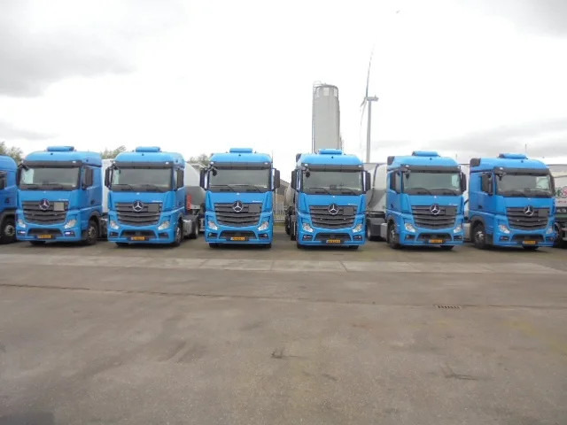 Mercedes-Benz Actros 1842 LS EUR6 10X - Tractor unit: picture 3 Mercedes-Benz Actros 1842 LS EUR6 10X - Tractor unit: picture 3