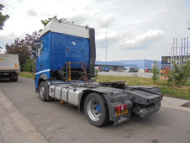 Tractor unit Mercedes-Benz Actros 1842 LS NL TRUCK: picture 7