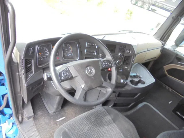 Tractor unit Mercedes-Benz Actros 1842 LS NL TRUCK: picture 10