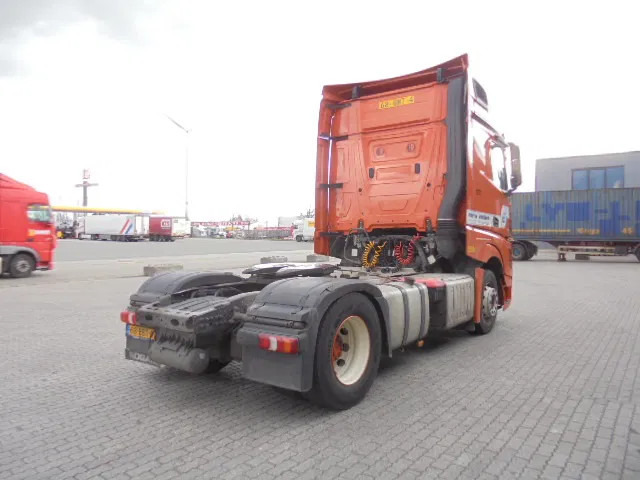 Tractor unit Mercedes-Benz Actros 1842 LS NL TRUCK: picture 5