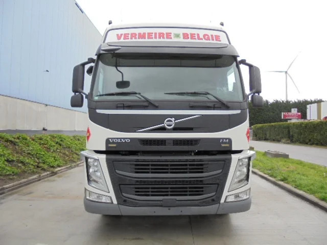 Volvo FM 12.420 EUR6 - Tractor unit: picture 2 Volvo FM 12.420 EUR6 - Tractor unit: picture 2