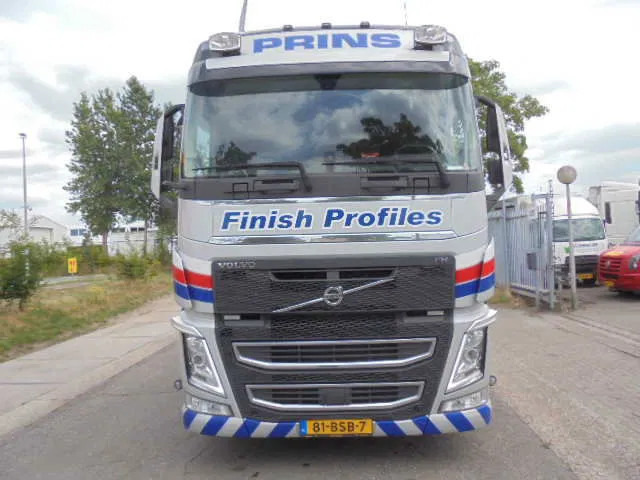 Volvo FH 420 6X2 NL TRUCK - Crane truck: picture 2 Volvo FH 420 6X2 NL TRUCK - Crane truck: picture 2