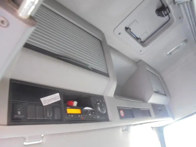 Volvo FH 420 6X2 NL TRUCK leasing Volvo FH 420 6X2 NL TRUCK: picture 16