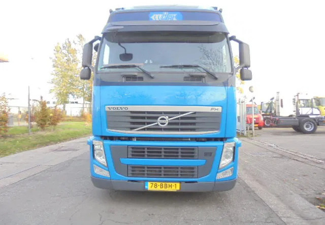Volvo FH 420 6X2 NL TRUCK - Curtainsider truck: picture 2 Volvo FH 420 6X2 NL TRUCK - Curtainsider truck: picture 2