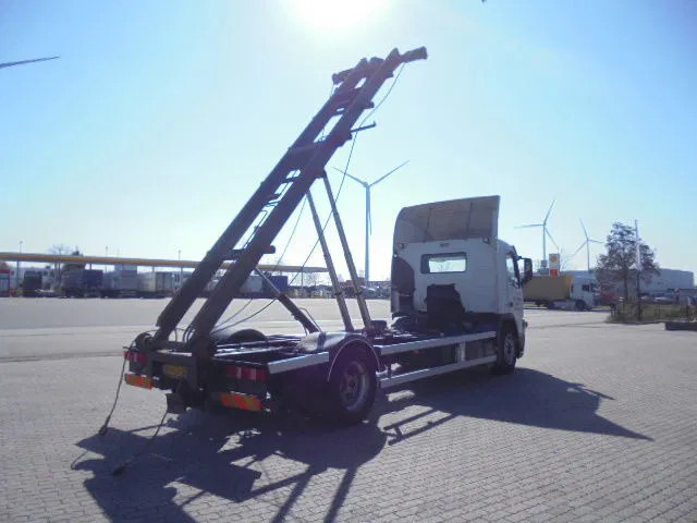 Volvo FM 260 MANUAL GEAR NL TRUCK - Cable system truck: picture 4 Volvo FM 260 MANUAL GEAR NL TRUCK - Cable system truck: picture 4
