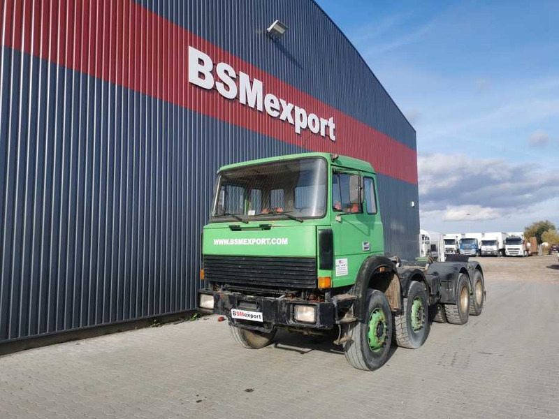 Iveco Magirus 300-34 V8 chassis truck - Cab chassis truck: picture 1 Iveco Magirus 300-34 V8 chassis truck - Cab chassis truck: picture 1