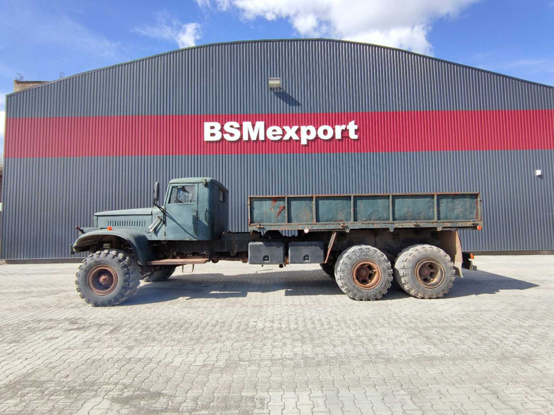 KRAZ 255 B 6x6 flatbed truck - Dropside/ Flatbed truck: picture 3 KRAZ 255 B 6x6 flatbed truck - Dropside/ Flatbed truck: picture 3