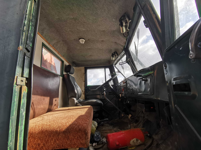 KRAZ 255 B 6x6 flatbed truck - Dropside/ Flatbed truck: picture 5 KRAZ 255 B 6x6 flatbed truck - Dropside/ Flatbed truck: picture 5