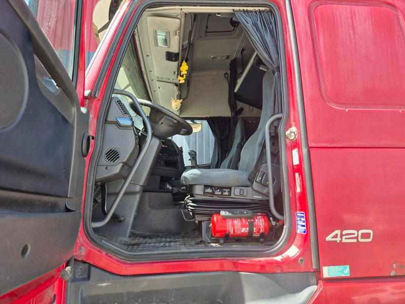 Volvo FH 13.420 - Tractor unit: picture 5 Volvo FH 13.420 - Tractor unit: picture 5