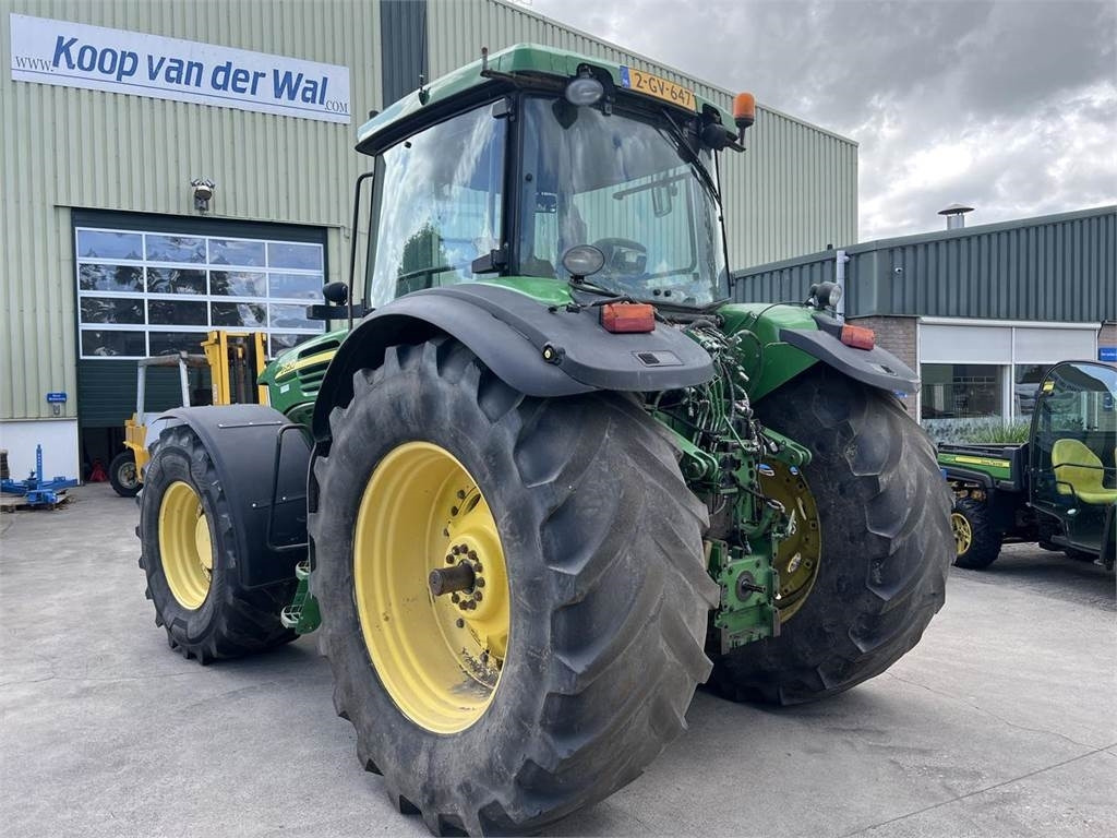John Deere 7820 - Farm tractor: picture 4 John Deere 7820 - Farm tractor: picture 4