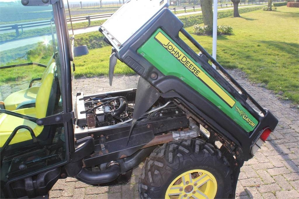 John Deere XUV855D Gator - Side-by-side/ ATV: picture 5 John Deere XUV855D Gator - Side-by-side/ ATV: picture 5