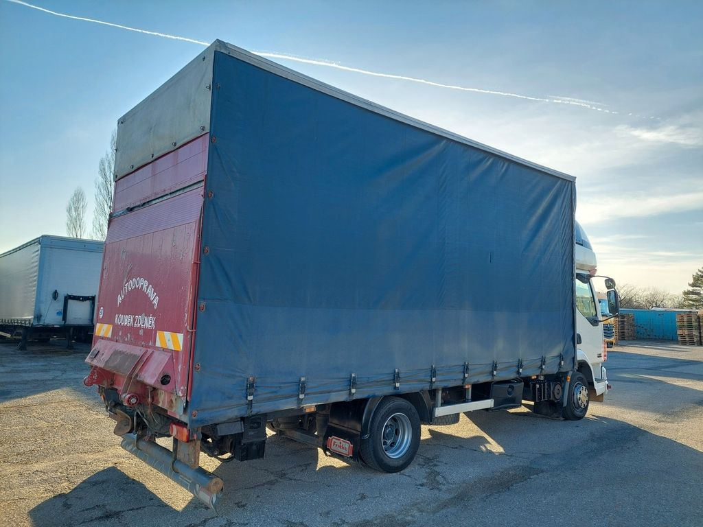 DAF FA LF 45.220 E12 4x2 DAF FA LF 45.220 E12 4x2 - Curtainsider truck: picture 4 DAF FA LF 45.220 E12 4x2 DAF FA LF 45.220 E12 4x2 - Curtainsider truck: picture 4