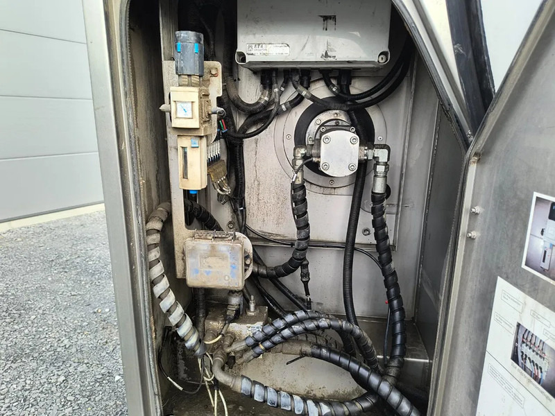 ETA 29000L INSULATED INOX TANK - 1 COMP - PUMP leasing ETA 29000L INSULATED INOX TANK - 1 COMP - PUMP: picture 10