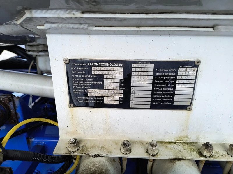 Tank truck for transportation of fuel Renault Premium 310 DXI CARBURANT / FUEL 13500L - 4 COMP: picture 16