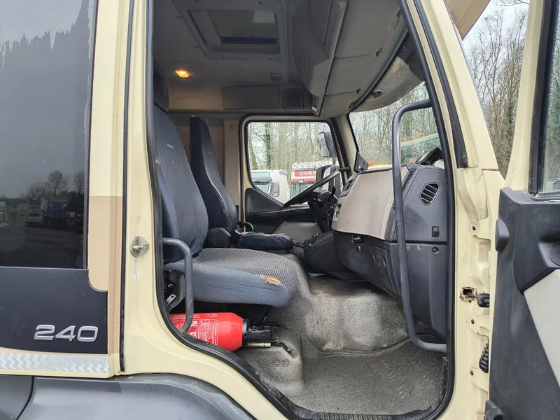 Box truck Volvo FL 240 D'HOLLANDIA 2000KG - 5,76M BOX: picture 12
