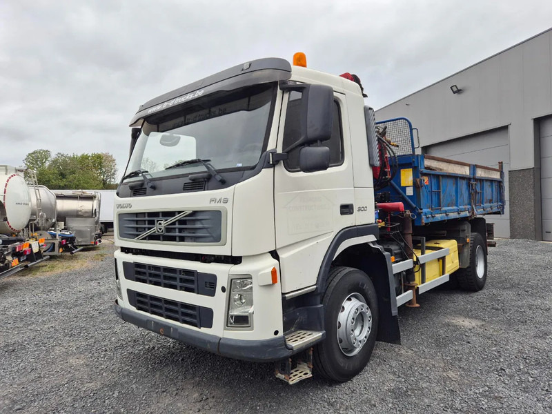 Volvo FM 9.300 TIPPER - HMF 1060K3 CRANE - Tipper, Crane truck: picture 1 Volvo FM 9.300 TIPPER - HMF 1060K3 CRANE - Tipper, Crane truck: picture 1