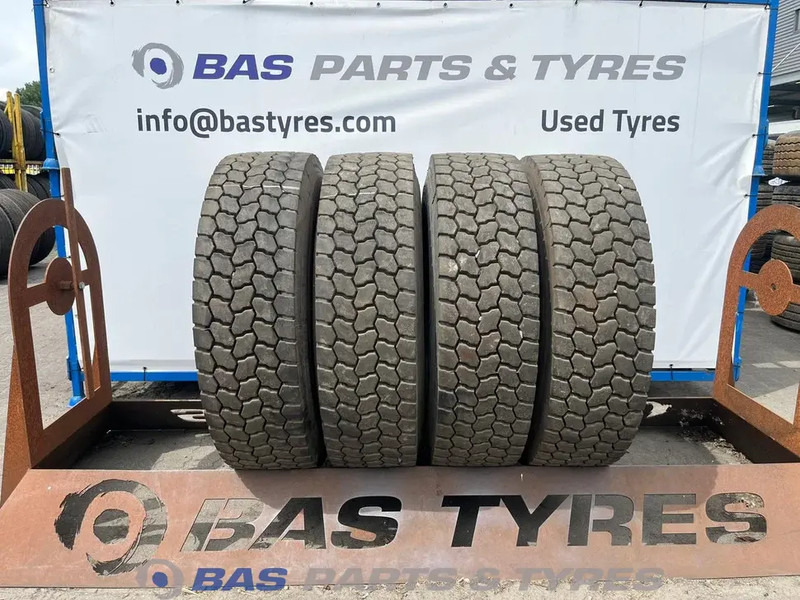 Bridgestone Bridgestone 315/80R22.5 RETREAD (cover) 154/150 M+S 3PMSF gebruikte set - Tire for Truck: picture 1 Bridgestone Bridgestone 315/80R22.5 RETREAD (cover) 154/150 M+S 3PMSF gebruikte set - Tire for Truck: picture 1