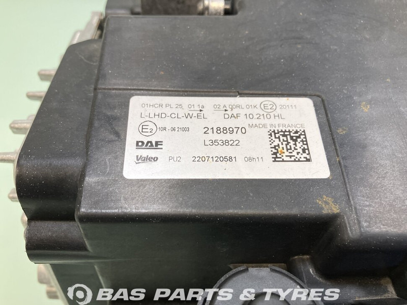 DAF Koplamp DAF 2188974 - Headlight for Truck: picture 3 DAF Koplamp DAF 2188974 - Headlight for Truck: picture 3