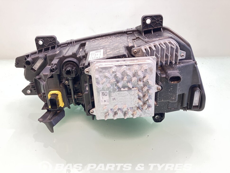 DAF Koplamp DAF 2189001 - Headlight for Truck: picture 2 DAF Koplamp DAF 2189001 - Headlight for Truck: picture 2