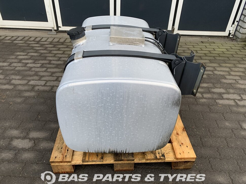 DAF - Fuel tank for Truck: picture 2 DAF - Fuel tank for Truck: picture 2