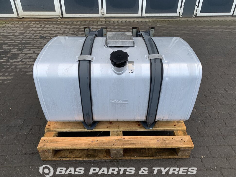 DAF - Fuel tank for Truck: picture 1 DAF - Fuel tank for Truck: picture 1