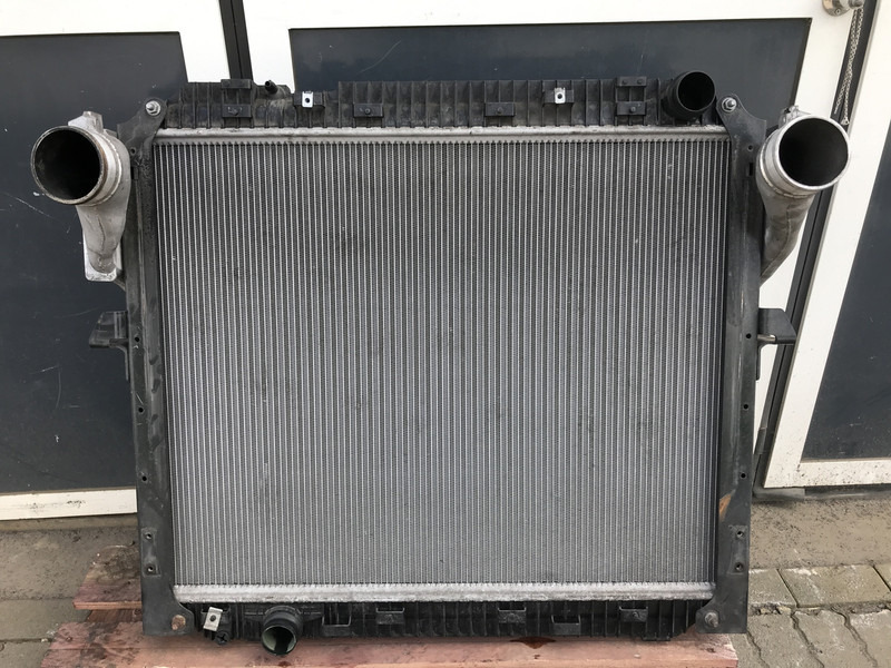 Mercedes-Benz Actros MP4 Koelerpakket Mercedes OM470LA 395 A 960 500 00 02 - Radiator for Truck: picture 1 Mercedes-Benz Actros MP4 Koelerpakket Mercedes OM470LA 395 A 960 500 00 02 - Radiator for Truck: picture 1