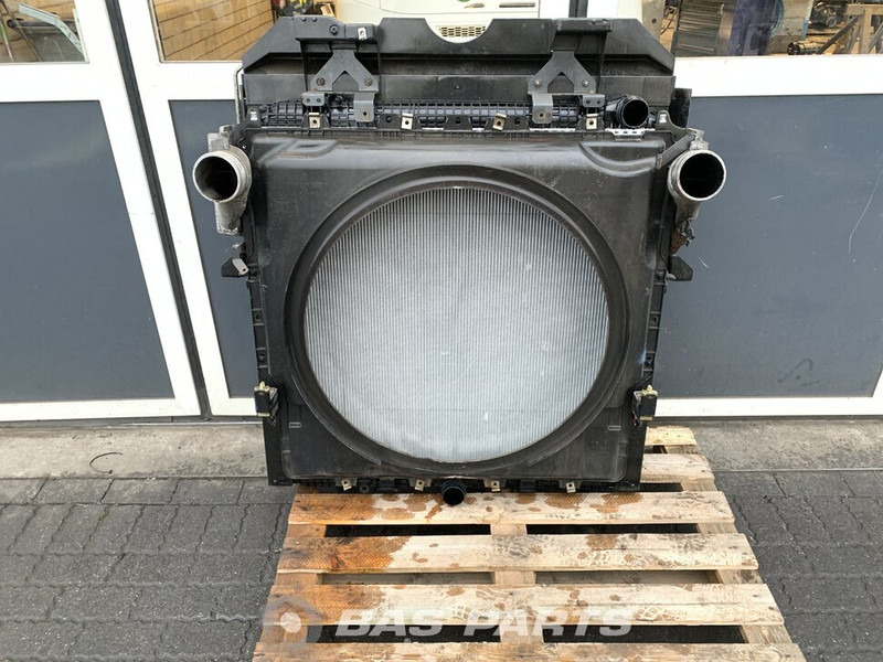 Mercedes-Benz Actros MP4 Koelerpakket Mercedes OM471LA 480 A 960 500 08 01 - Radiator for Truck: picture 1 Mercedes-Benz Actros MP4 Koelerpakket Mercedes OM471LA 480 A 960 500 08 01 - Radiator for Truck: picture 1