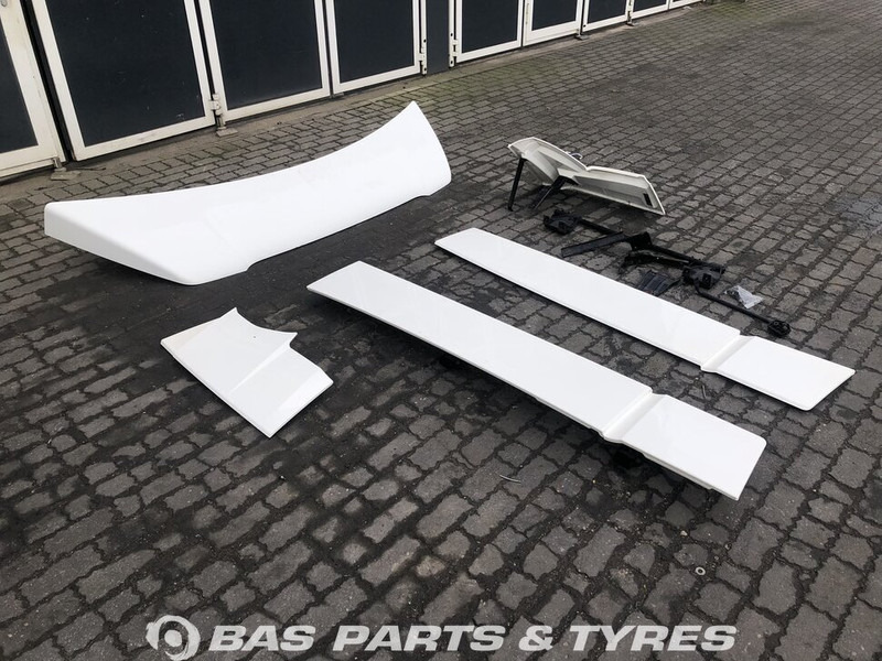 Mercedes-Benz Actros MP4 Spoilerset Mercedes StreamSpace L-cab L2H2 A 960 790 01 44 - Aerodynamics/ Spoiler for Truck: picture 3 Mercedes-Benz Actros MP4 Spoilerset Mercedes StreamSpace L-cab L2H2 A 960 790 01 44 - Aerodynamics/ Spoiler for Truck: picture 3