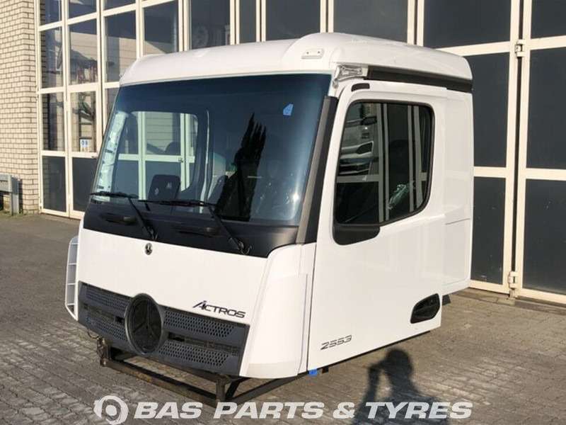 Mercedes-Benz Actros MP5 - Cab and interior for Truck: picture 1 Mercedes-Benz Actros MP5 - Cab and interior for Truck: picture 1
