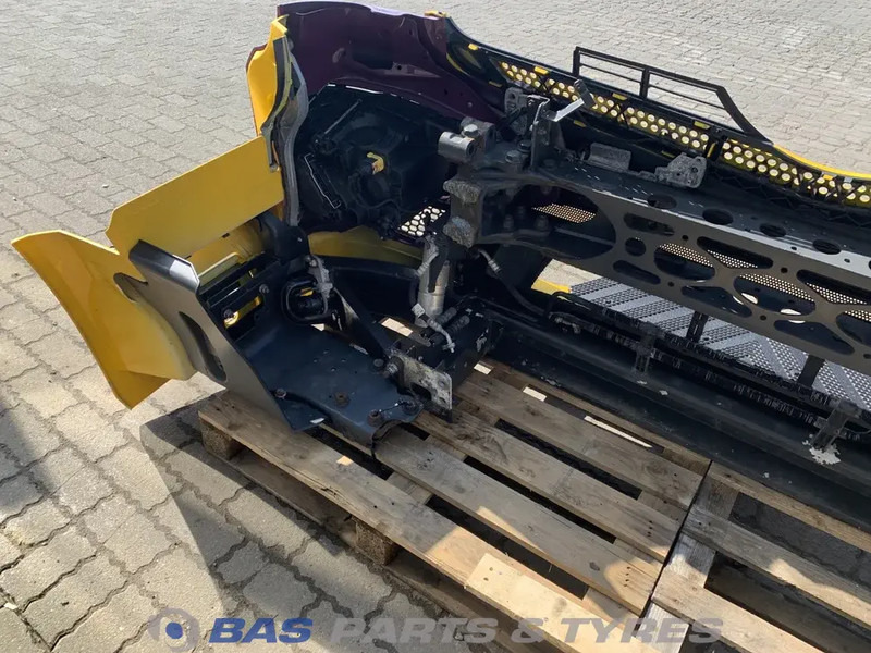 Mercedes-Benz Antos MP4 Bumper Mercedes A 960 310 23 22 - Bumper for Truck: picture 4 Mercedes-Benz Antos MP4 Bumper Mercedes A 960 310 23 22 - Bumper for Truck: picture 4