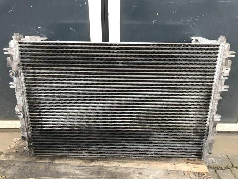 Mercedes-Benz Antos MP4 Intercooler Mercedes A 960 500 07 02 - Intercooler for Truck: picture 2 Mercedes-Benz Antos MP4 Intercooler Mercedes A 960 500 07 02 - Intercooler for Truck: picture 2