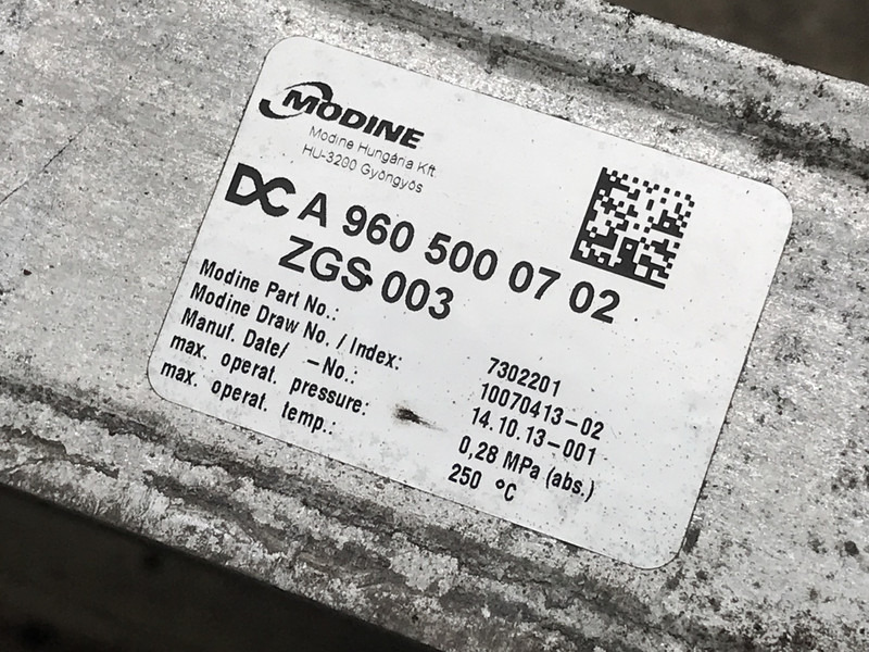 Mercedes-Benz Antos MP4 Intercooler Mercedes A 960 500 07 02 - Intercooler for Truck: picture 3 Mercedes-Benz Antos MP4 Intercooler Mercedes A 960 500 07 02 - Intercooler for Truck: picture 3