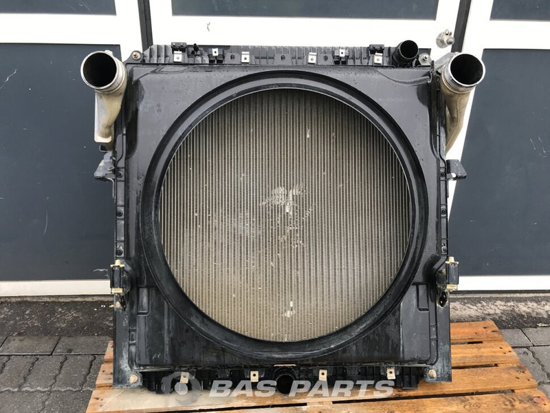 Mercedes-Benz Antos MP4 Koelerpakket Mercedes OM470LA 395 A 960 500 00 02 - Radiator for Truck: picture 1 Mercedes-Benz Antos MP4 Koelerpakket Mercedes OM470LA 395 A 960 500 00 02 - Radiator for Truck: picture 1