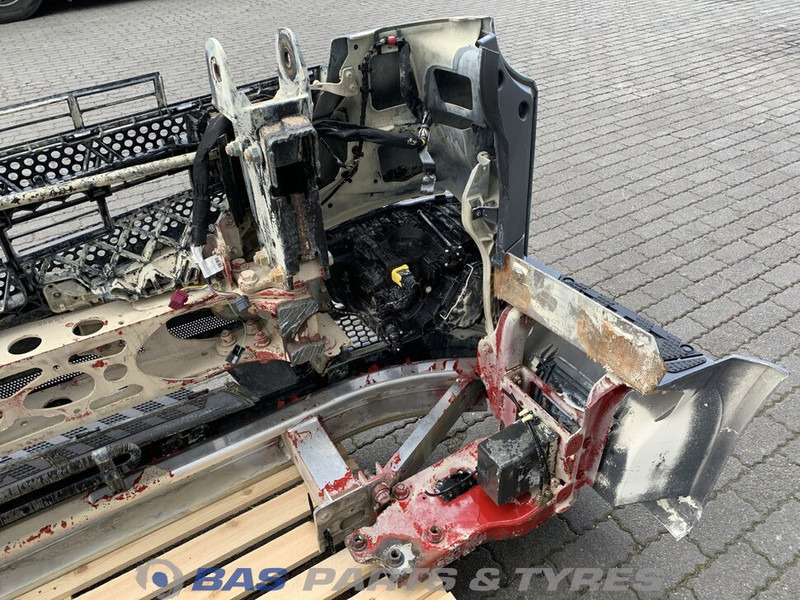 Mercedes-Benz Antos MP4 - Bumper for Truck: picture 5 Mercedes-Benz Antos MP4 - Bumper for Truck: picture 5