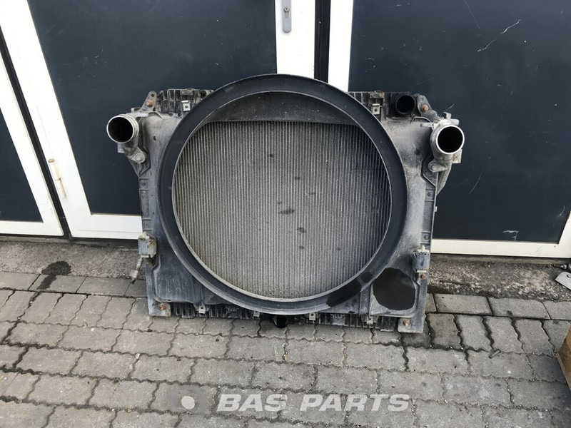 Mercedes-Benz Antos MP4 - Radiator for Truck: picture 2 Mercedes-Benz Antos MP4 - Radiator for Truck: picture 2