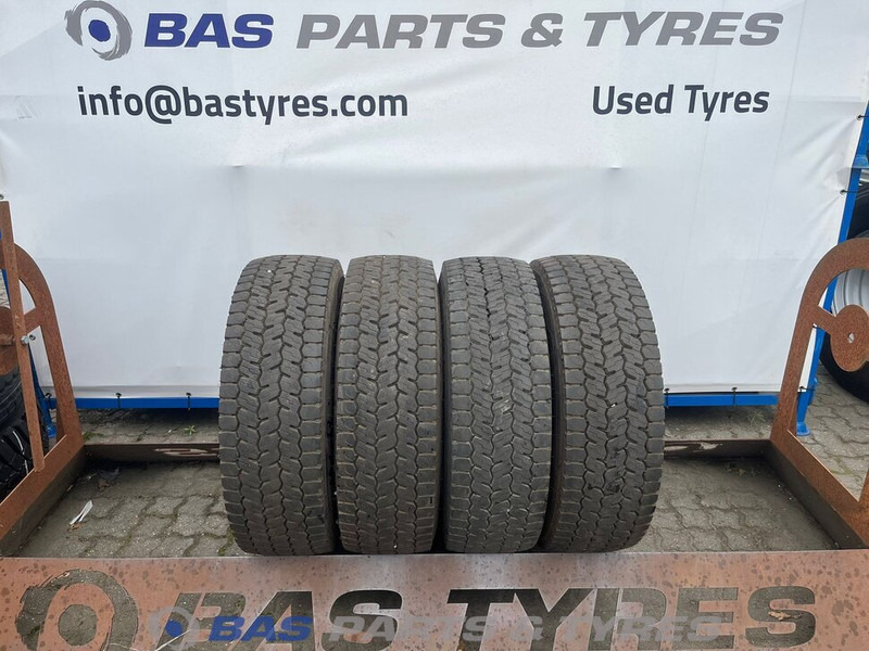Michelin Remix - Tire for Truck: picture 1 Michelin Remix - Tire for Truck: picture 1