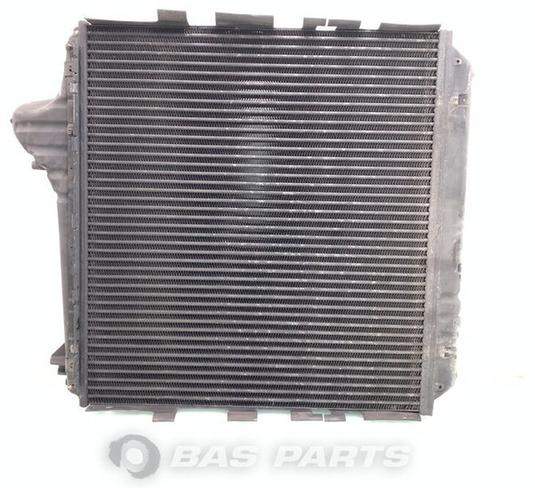 Renault Intercooler Renault 7421649613 - Intercooler for Truck: picture 2 Renault Intercooler Renault 7421649613 - Intercooler for Truck: picture 2