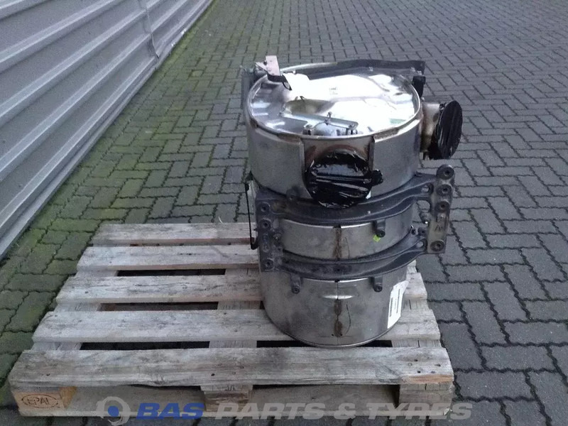 Renault - Muffler for Truck: picture 3 Renault - Muffler for Truck: picture 3