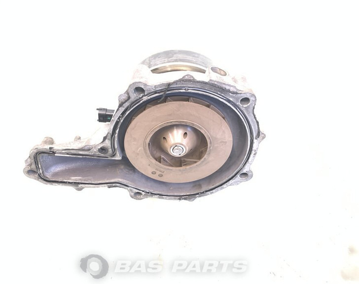 Renault  - Coolant pump for Truck: picture 2 Renault  - Coolant pump for Truck: picture 2